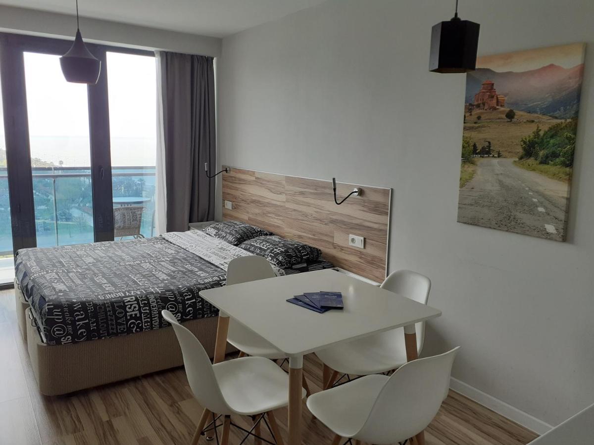 Batumi Beach Tower المظهر الخارجي الصورة