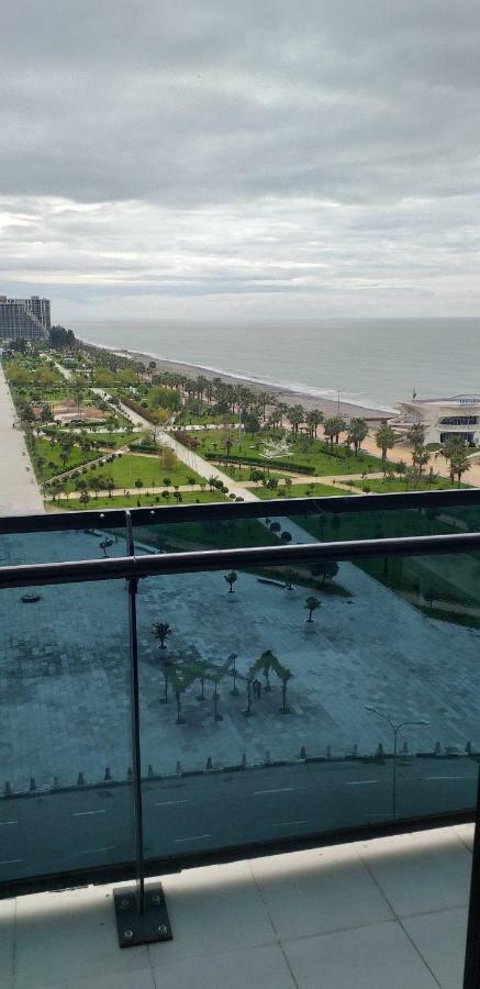 Batumi Beach Tower المظهر الخارجي الصورة